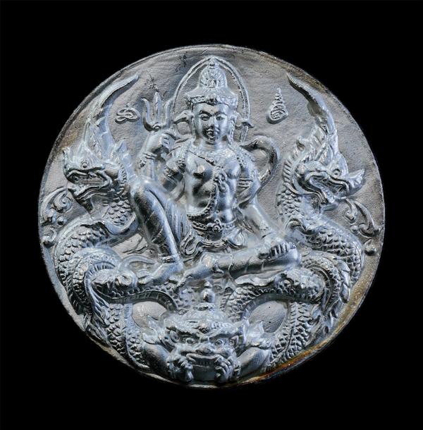 จตุคามรามเทพ รุ่น พุทธศาสน์ 2000 ปี ศรีธรรมาโศกราช พิธีพุทธา-เทวาภิเษก วัดพระมหาธาตุ จ.นครศรีธรรมราช ปี2550 พระเก่าสวย เนื้อโลหะคล [..] | https://kamulet.in.th