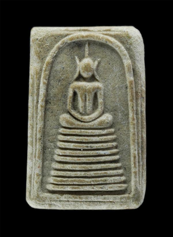 พระสมเด็จหลังพระราหู หลวงปู่ครูบาอิน อินโท วัดฟ้าหลั่ง จ.เชียงใหม่ เนื้อผงพุทธคุณ พระเก่าสวย มวลสารดี(องค์ที่2) ​ | https://kamulet.in.th