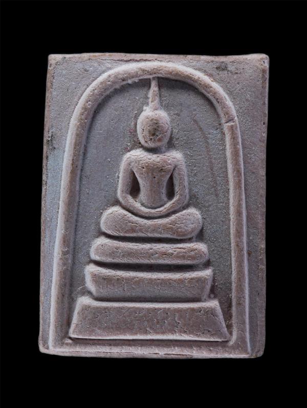 พระสมเด็จหลังรูปเหมือนสมเด็จพุฒาจารย์โต พรหมรังสี สมาคมเสียงชาวพุทธจัดสร้าง ปี 2539 เนื้อผงพุทธคุณ(องค์ที่2) | https://kamulet.in.th