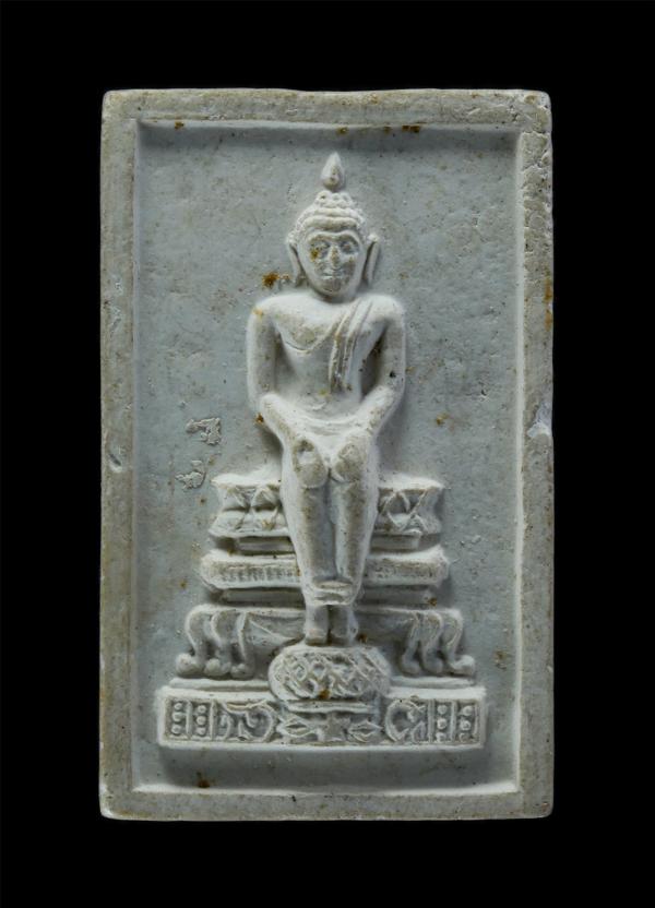 พระผงพิมพ์ป่าเรไร หลวงพ่อขาว วัดลอดช่อง จ.อยุธยา เนื้อผงพุทธคุณ พระเก่าสวย | https://kamulet.in.th