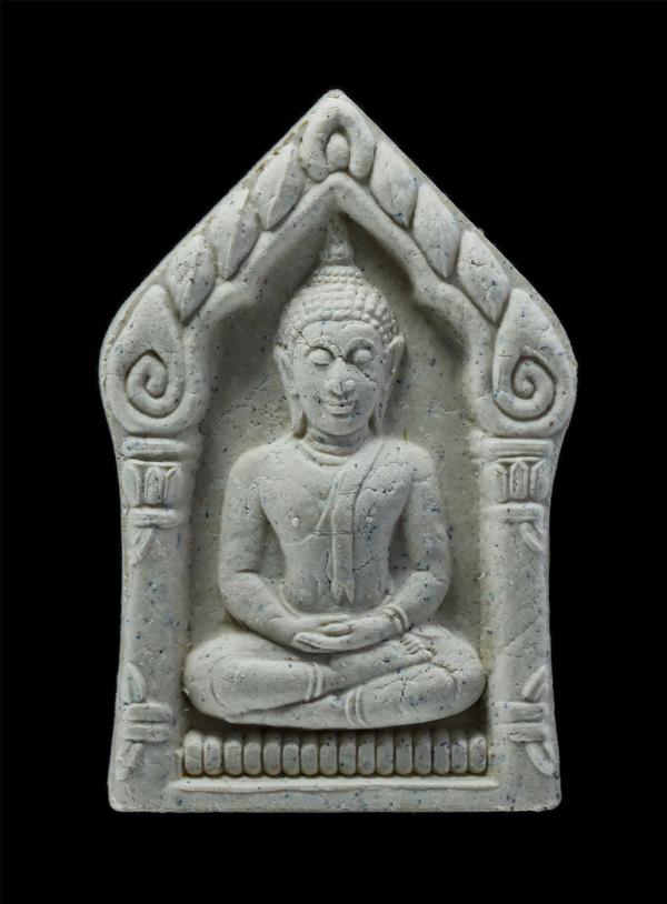 พระขุนแผนหลังกุมารสมบัติ หลวงพ่อทอง วัดสามปลื้ม กรุงเทพฯ พิธีไหว้ครูประจำปี 2548 เนื้อผงพุทธคุณ ผงว่าน พระเก่าสวย มวลสารดี พิธีเข้ [..] | https://kamulet.in.th