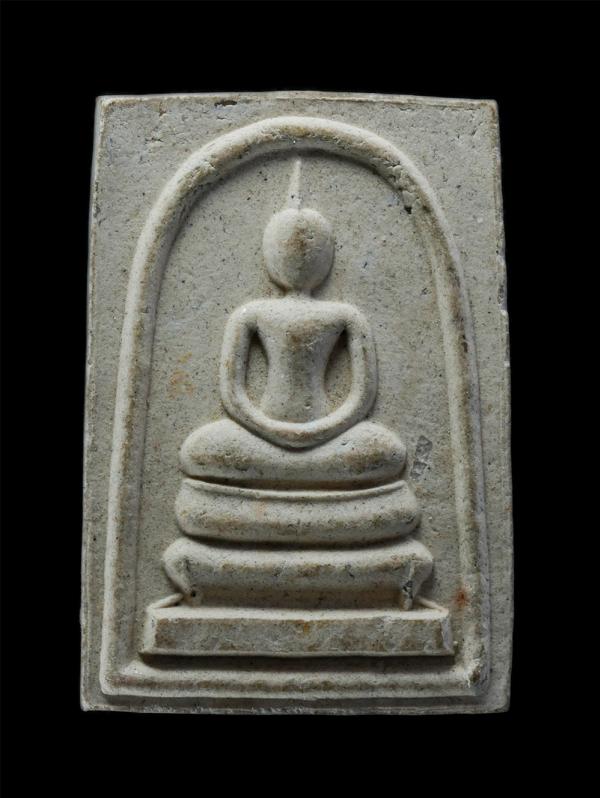 พระสมเด็จหลังรูปเหมือน รุ่น 1 หลวงพ่อหลี อินทโชติ(พระครูฉันทวิริยคุณ) วัดสว่างอารมณ์ อ.เมือง จ.สุพรรณบุรี เนื้อผงพุทธคุณ ผงว่าน ฝั [..] | https://kamulet.in.th