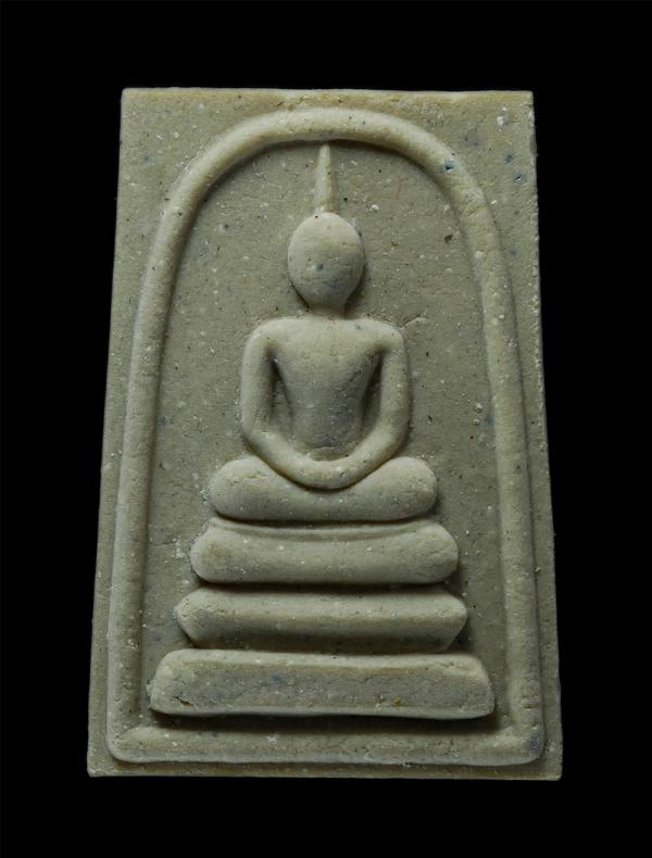 พระสมเด็จหลวงพ่อดำ รุ่นสร้างเขื่อน หลังยันต์สาม วัดคลองพุดซา อ.บางปะอิน จ.พระนครศรีอยุธยา เนื้อผงพุทธคุณ | https://kamulet.in.th