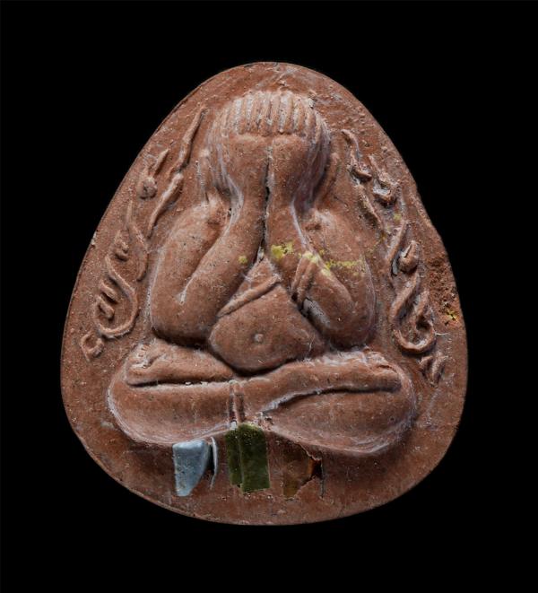 พระปิดตามหาอุตม์ ปลดหนี้ หลวงพ่อพุธ ฐานิโย(พระราชสังวรญาณ) วัดป่าสาลวัน จ.นครราชสีมา รุ่นขุมทรัพย์ ฝังตะกรุด 3 กษัตริย์ พิมพ์กรรมก [..] | https://kamulet.in.th