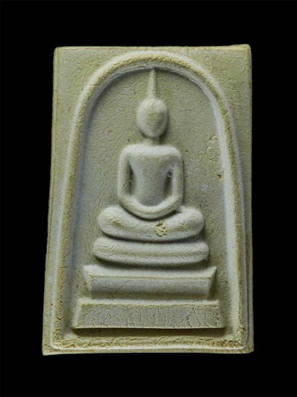 พระสมเด็จชินบัญชร พิมพ์พระประธาน รุ่นประวัติศาสตร์ 60 พรรษามหาราชินี ปี 2535 วัดอรุณ (วัดแจ้ง) สุดยอดมวลสารหายากพิธีปลุกเสก 12 วาร [..] | https://kamulet.in.th