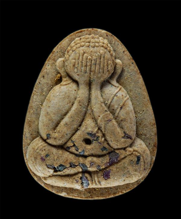 พระปิดตามหาอุตม์ มหาลาภ รุ่น ๑ หลวงพ่อโฉม กตปุญโญ ปี2537 วัดห้วยนิยม(เขาคลองซอง) อ.ปลวกแดง จ.ระยอง เนื้อผงพุทธคุณ ผงว่าน ฝังพลอย เ [..] | https://kamulet.in.th