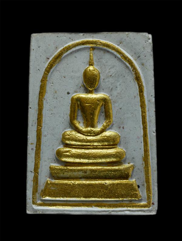 พระสมเด็จพระธาตพนม ด้วยความรักและปราถนาดี จาก พลเอกมานะ รัตนโกเศศ รักถินเกิด เชิดชูไทย เนื้อผงพุทธคุณ ผงว่าน ปิดทอง พระเก่าสวย มวล [..] | https://kamulet.in.th