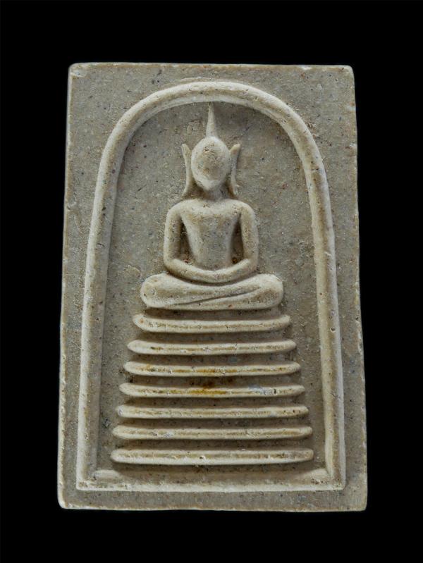 พระสมเด็จ7 ชั้นหลังรูปเหมือน หลวงพ่อประสิทธิ์ กิตติโก วัดคลองชาก จ.จันทบุรี พ.ศ.2539 เนื้อผงพุทธคุณ ผงวาน พระเก่าสวย มวลสารดี น่าเ [..] | https://kamulet.in.th