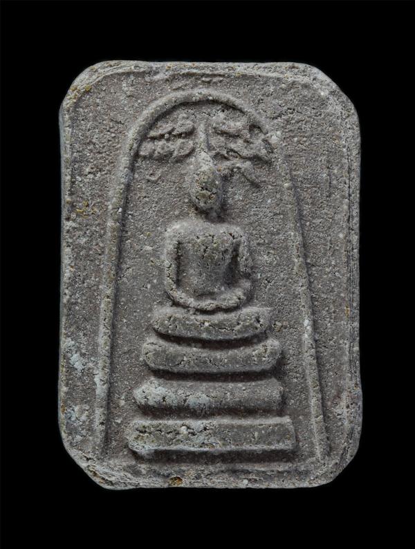 พระสมเด็จปรกโพธิ์ หลังรูปเหมือน หลวงพ่อบุญสิน ฐานสุนทโร วัดแจ้งนานวน ต.นานวน อ.สนม จ.สุรินทร์ เนื้อผงพุทธคุณ ผงว่าน พระเก่าสวย มวล [..] | https://kamulet.in.th