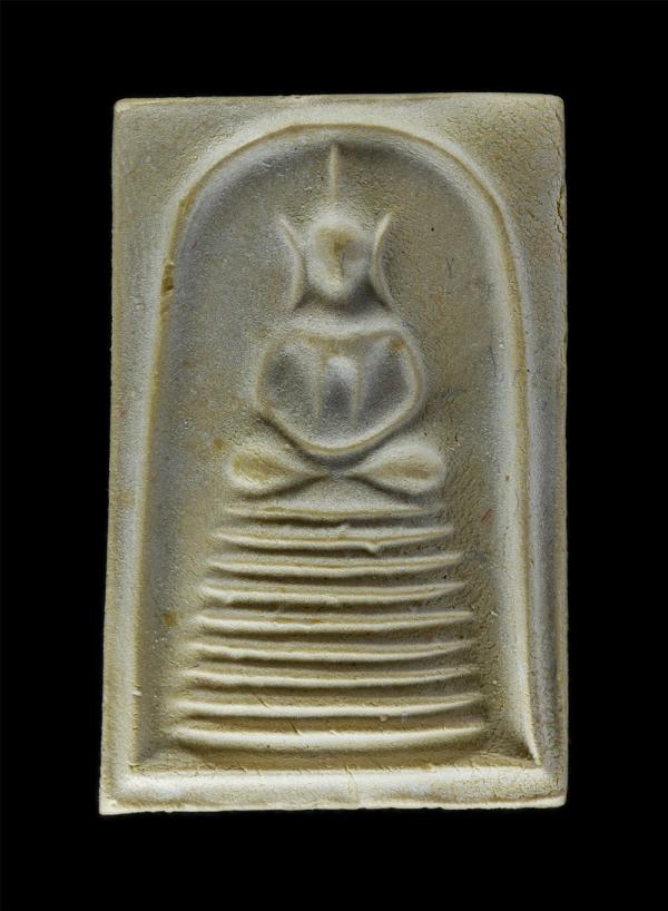 พระสมเด็จชินบัญชร พิมพ์ฐาน๙ชั้น รุ่นประวัติศาสตร์ 60 พรรษามหาราชินี ปี 2535 วัดอรุณ (วัดแจ้ง) สุดยอดมวลสารหายากพิธีปลุกเสก 12 วาระ [..] | https://kamulet.in.th