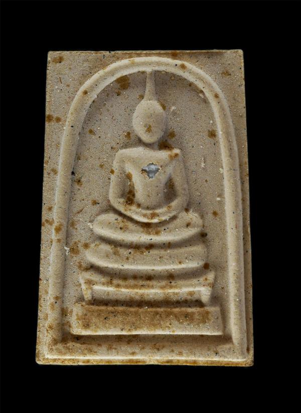 พระสมเด็จหลวงพ่อหยก ฝังหยกขาว ปั๊มตรายาง วัดปากน้ำฝั่งใต้ แขวงคูหาสวรรค์ เขตภาษีเจริญ กรุงเทพฯ เนื้อผงพุทธคุณ ผงว่าน พระเก่าสวย มว [..] | https://kamulet.in.th