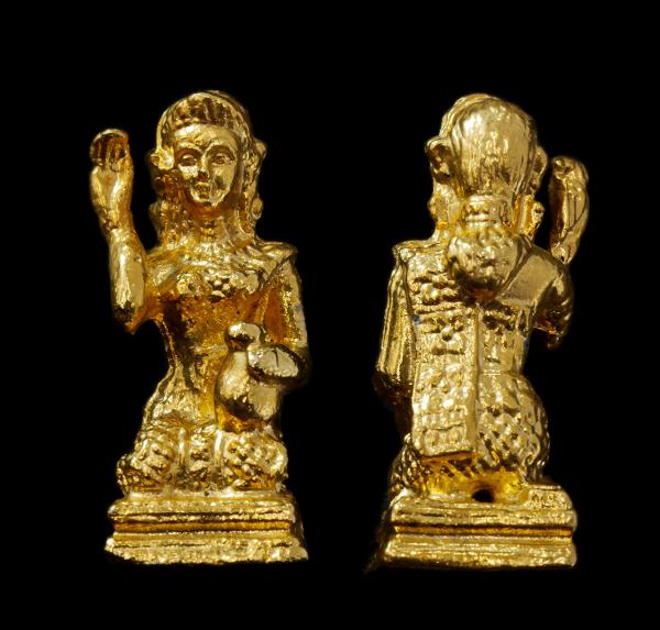 แม่นางกวัก ยอดมงคล-พลังจิต 28 ธันวาคม 2527 ดวงสุริยะเนตร สมาคมสหพันธ์โหร สี่แยกบางขุนพรหม เนื้อทองทิพย์ พระเก่าสวย มวลสารดี พิธีให [..] | https://kamulet.in.th