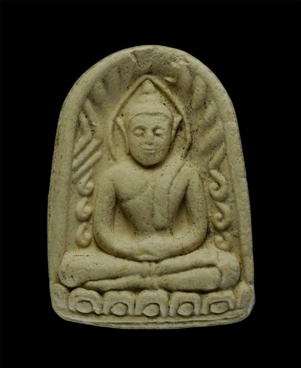 พระซุ้มกอ วัดปรือพันไถ ตำบลช่องลม อำเภอลานกระบือ จังหวัดกำแพงเพชร เนื้อผงพุทธคุณ ผงว่าน พระเก่าสวย มวลสารดี | https://kamulet.in.th