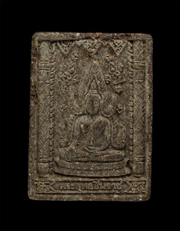 พระพุทธชินราชเนื้อผง รุ่นปิดทอง สร้างปี 2547 พระเทพรัตนกวี เจ้าอาวาส วัดพระศรีรัตนมหาธาตุวรมหาวิหาร จ.พิษณุโลก ได้นำแผ่นน้ำรักและท [..] | https://kamulet.in.th