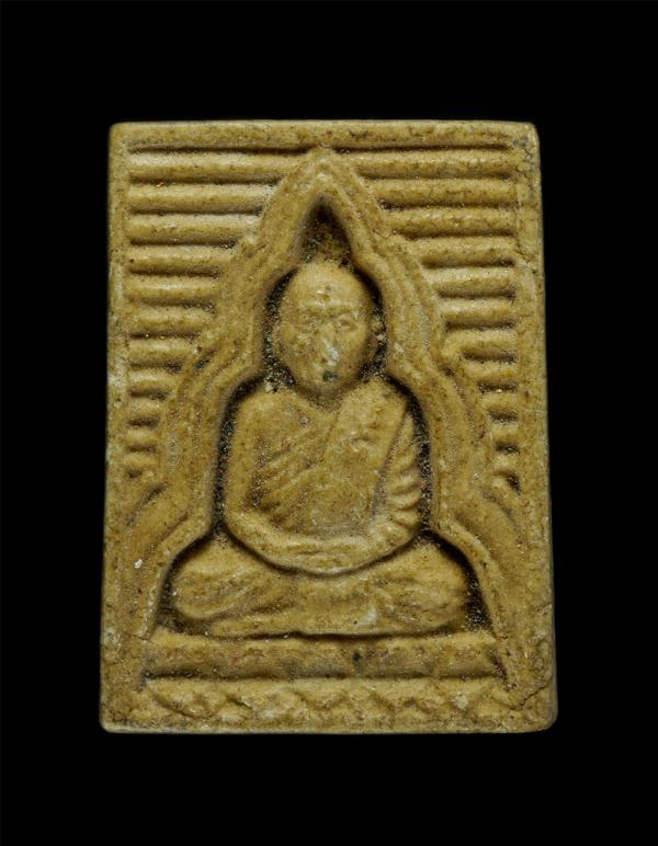 พระผงของขวัญ รูปเหมือนหลวงพ่อทวน วัดหนองพังตรุ ต.พังตรุ อ.ท่าม่วง จ.กาญจนบุรี. เนื้อผงพุทธคุณ ผงว่าน พระเก่าสวย มวลสารดี(องค์ที่2) | https://kamulet.in.th