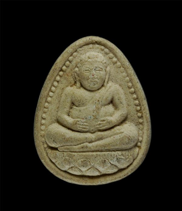 พระสังกัจจายน์ หลังยันต์ มงกุฎ พุฒซ้อน เนื้อผงพุทธคุณ ผงเก่าสวยมวลสารดี | https://kamulet.in.th