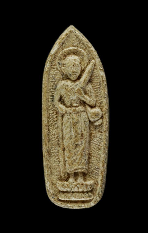 พระสีวลี พระครูบาเหนือชัย โฆสิโต นักบุญแห่งขุนเขา สำนักปฏิบัติธรรมถ้ำป่าอาชาทอง อ.แม่จัน จ.เชียงราย เนื้อผงพุทธคุณ ผงว่าน พระเก่าส [..] | https://kamulet.in.th