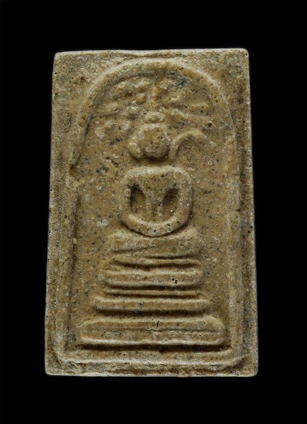 พระสมเด็จปรกโพธิ์ หลังยันต์มงกุฏพระพุทธเจ้า หนังสืออุณมิลิตจัดสร้าง ปี2545 เนื้อผงพุทธคุณ ผงว่าน ผสมมวลสารเก่าวัดระฆังและสร้างตามต [..] | https://kamulet.in.th