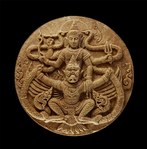 พระผงมหาจักรพรรดิ์นารายณ์ทรงครุฑ ปี2550 เนื้อผงพุทธคุณ ผงว่านผสมชานหมาก หลวงปู่ขุ้ย วัดซับตะเคียน ต.ท่าด้วง อ.หนองไผ่ จ.เพชรบูรณ์  [..] | https://kamulet.in.th