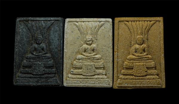 พระผงพระพุทธศาสดาวัฒนาโลกนาถ ยันต์พระเจ้าห้าพระองค์ รุ่น1 วัดหนองบอน อ.นิคมพัฒนา จ.ระยอง ปี2553 เนื้อผงพุทธคุณ ผงว่าน ผงใบลาน(ชุด  [..] | https://kamulet.in.th