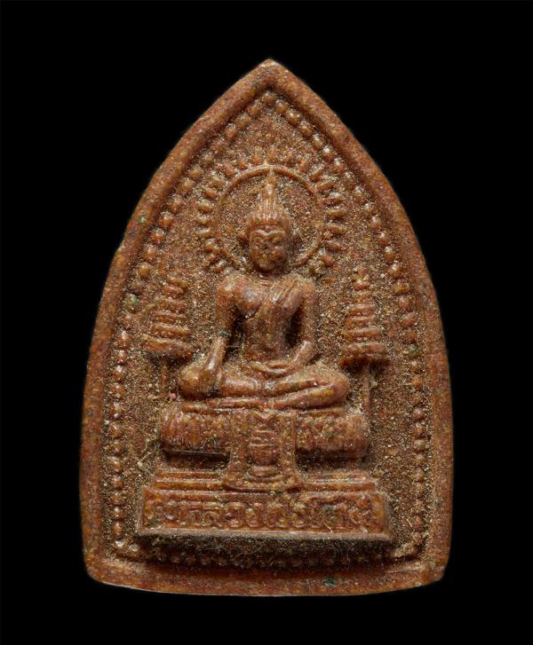 พระผงหลวงพ่อโต ฉลองสมณศักดิ์ พระครูโสภณพัฒนาภรณ์ วัดยาง พระโขนง กรุงเทพฯ พิมพ์ใหญ่ พระเนื้อผงพุทธคุณ ผสมผงกระเบื้อง พระเก่าสวย มวล [..] | https://kamulet.in.th