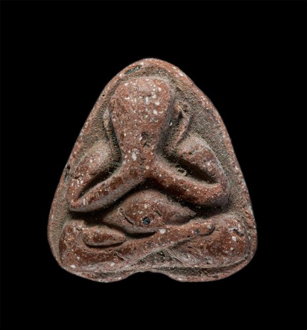 พระปิดตา หลังยันต์เฑาะว์ ปี2543 เนื้อผงพุทธคุณ ผงว่าน พระเก่ามวลสารดี | https://kamulet.in.th