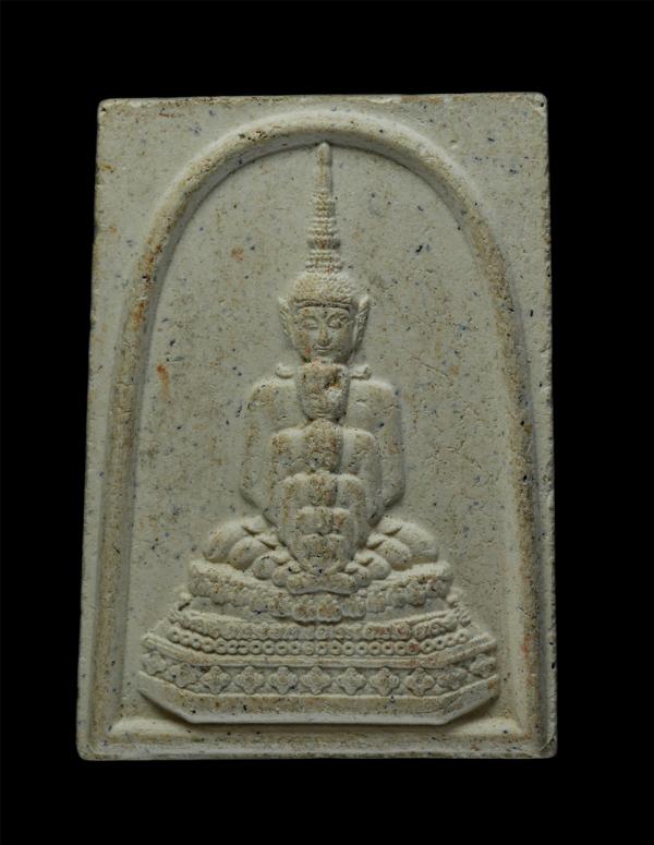 พระสมเด็จพระพุทธเจ้า 5 พระองค์ วัดพระธาตุผาซ่อนแก้ว อำเภอเขาค้อ จังหวัดเพชรบูรณ์ สร้างปี 2562 เนื้อผงพุทธคุณ ผงว่าน | https://kamulet.in.th