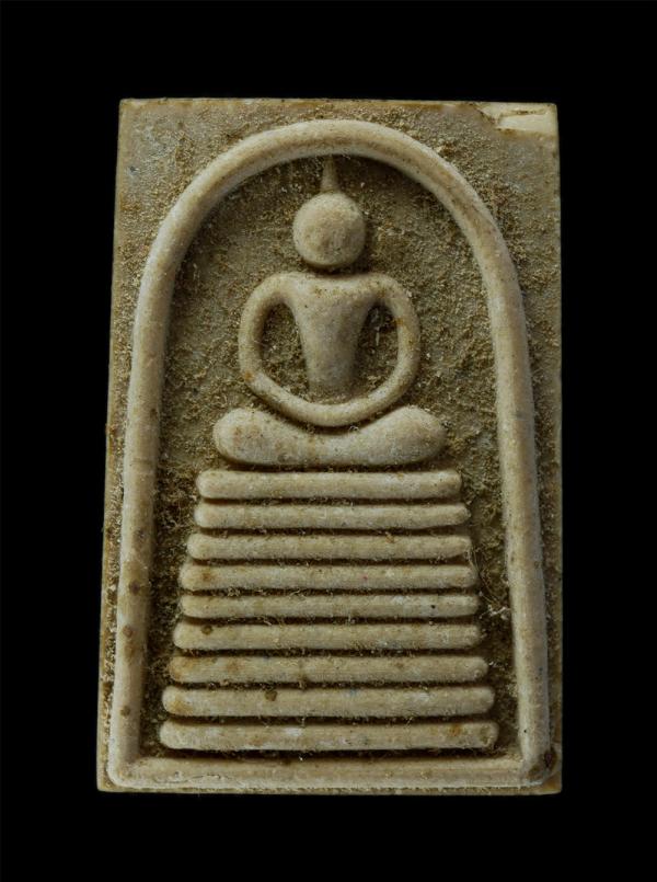 พระสมเด็จ พิมพ์9ชั้น หลวงพ่อแพ เขมงฺกโร(พระธรรมมุนี) ปี2541 วัดพิกุลทอง จ.สิงห์บุรี เนื้อผงพุทธคุณ ผงเกสร ผงว่าน พระเก่าสวย มวลสาร [..] | https://kamulet.in.th