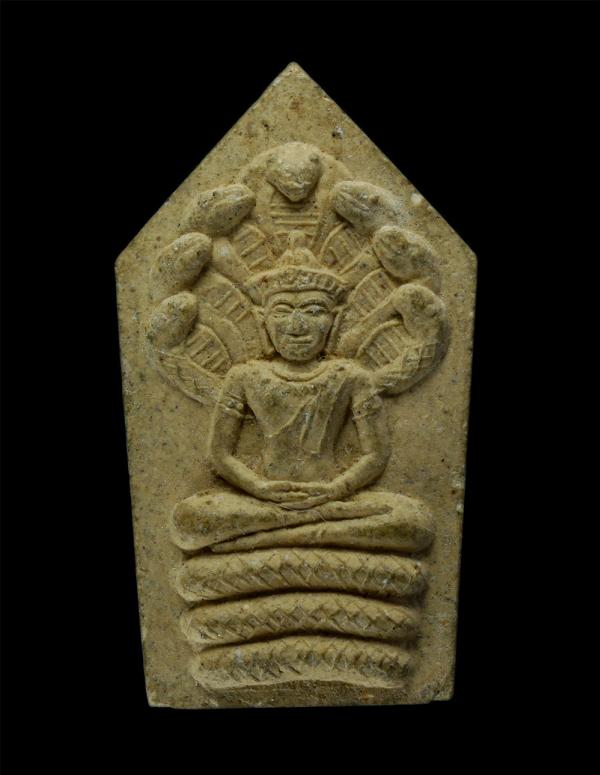 พระนาคปรก หลังยันห้า หลวงปู่คร่ำ วัดวังหว้า อ.แกลง สร้างศาลาการเปรียน วัดคลองจำกา อ.วังจันทร์ จ.ระยอง ปี2537 เนื้อผงพุทธคุณ ผงว่าน [..] | https://kamulet.in.th