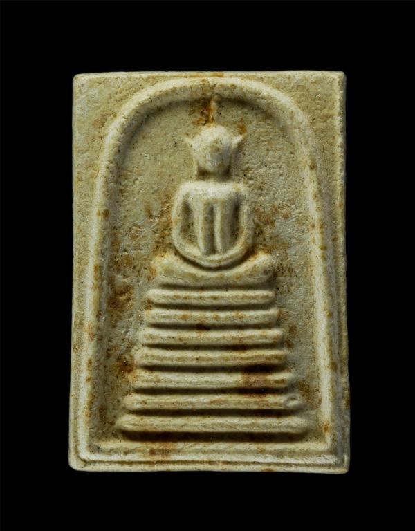 พระสมเด็จ หลวงพ่อจื้อ(พระครูสังวรสมณคุณ) วัดหนองบัว อ.ท่าใหม่ จ.จันทบุรี เนื้อผงพุทธคุณ ผงว่าน พระเก่าสวย มวลสารดี สร้างน้อยหายาก  [..] | https://kamulet.in.th