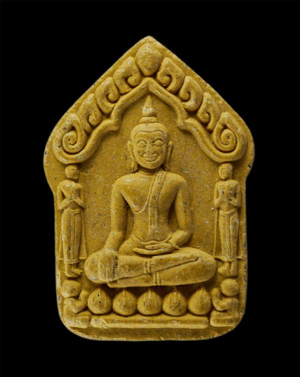 พระขุนแผน หลังยันต์ห้า เนื้อเหลือง ไม่ทราบที่ | https://kamulet.in.th