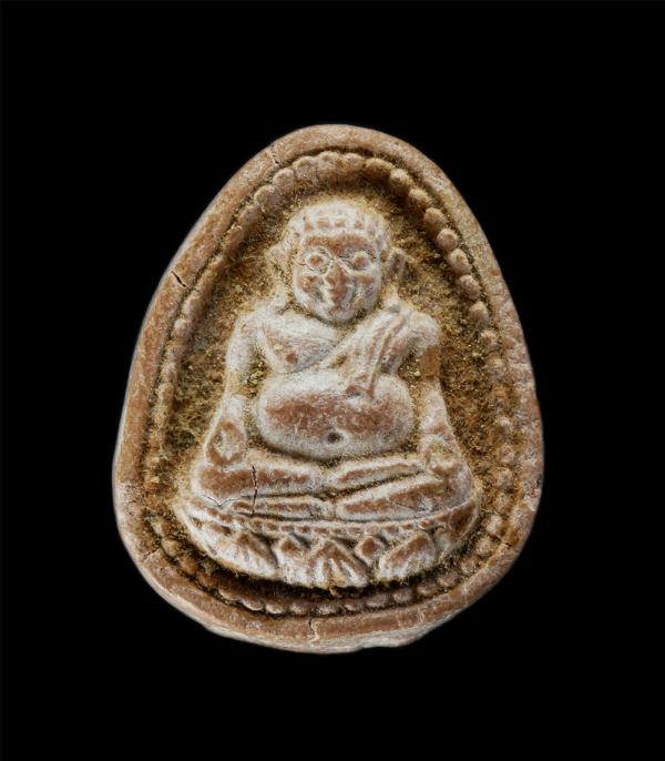 พระสังกัจจายน์ สู่แดนพุทธภูมิ หลวงพ่อประสงค์ วัดขาถ้ำระฆังทอง-วัดท่ามะกอก อ.แกลง จ.ระยอง เนื้อผงพุทธคุณ ผงว่าน พระเก่าสวย มวลสารดี [..] | https://kamulet.in.th