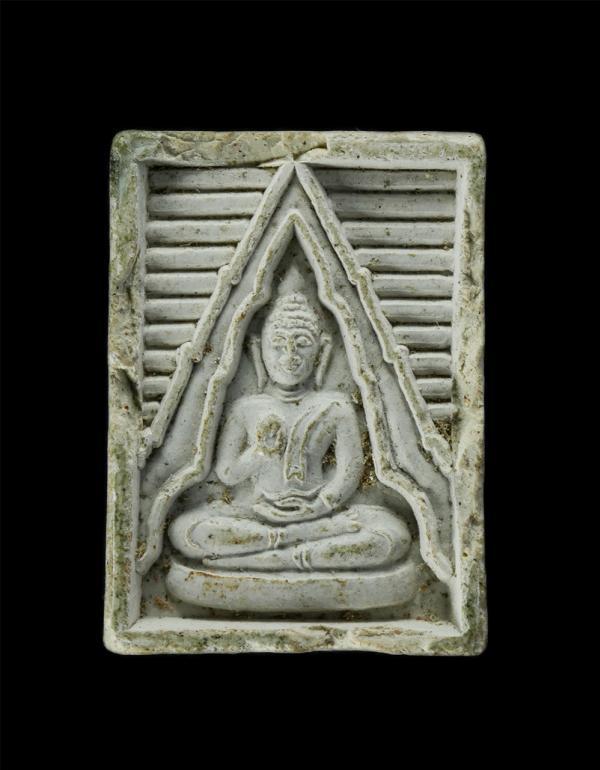 พระผงของขวัญ ดีดน้ำมนต์ วัดจันทรังษี จ.อ่างทอง ปี2519 ผสมผงเก่าวัดปากน้ำรุ่นแรก สมเด็จเกศไชโยกรุงเก่า   | https://kamulet.in.th