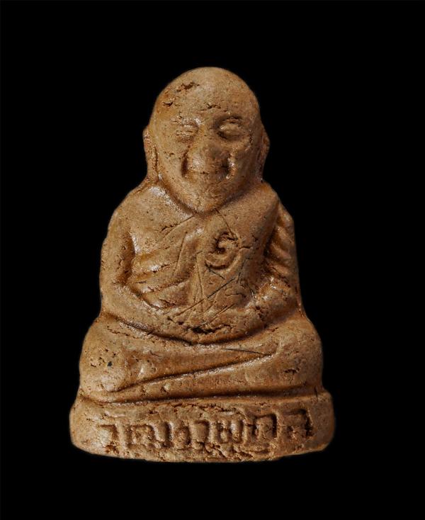 รูปหล่อหลวงพ่อเงิน วัดบางคลาน เนื้อผงพันปี สนามคลีเจดีย์เก่า รุ่น 1 วัดท่าพิกุล อ.สากเหล็ก จ.พิจิตร เนื้อผงพุทธคุณ เกศา พระเก่าสวย [..] | https://kamulet.in.th