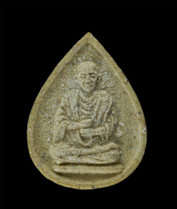 พระผงสมเด็จพระพุฒจารย์โต พรหมรังษี วัดระฆังโฆสิตาราม รุ่นเดือนเพ็ญ เข้าร่วมพิธีปลุกเสกมากกว่า 12 วาระ พระเกจิหลายท่านร่วมปลุกเสก แ [..] | https://kamulet.in.th