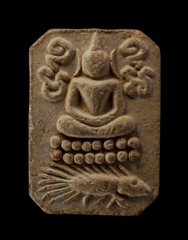 พระหลวงพ่อปาน พิมพ์ขี่เม่น รุ่นสร้างมณฑป วัดบางนมโค อยุธยา ปี ๒๕๔๕ เนื้อดิน ผงพุทธคุณ  | https://kamulet.in.th