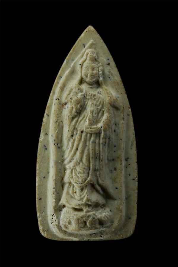 เจ้าแม่กวนอิม โพธิสัตว์ วัดบางเกาะเทพศักดิ์ จ.สมุทรสงคราม เนื้อผงพุทธคุณ ผงว่าน | https://kamulet.in.th