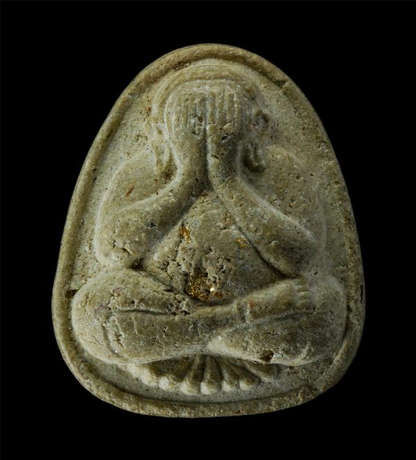 พระปิดตาหลวงพ่อมาลัย วัดบางหญ้าแพรก จ.สมุทรสาคร ปี2526 เนื้อผงพุทธคุณ ผงว่าน ปิดทอง หลวงพ่อมาลัย พระอาจารย์ทีตี๋ใหญ่ ให้ความเคารพศ [..] | https://kamulet.in.th