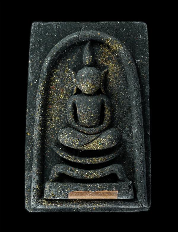 พระสมเด็จขาโต๊ะ รุ่นแรก พ.ศ.2565 หลวงพ่อพัฒน์ ปุญญกาโม วัดห้วยด้วน จ.นครสวรรค์ เนื้อผงใบลาน เกศา โรยผงตะไบทองชนวน ตะกรุดทองแดง เลข [..] | https://kamulet.in.th