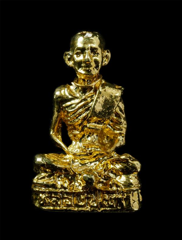 รูปหล่อหลวงพ่อเมี้ยน รุ่นถามหา พญาถามข่าวดี วัดน้ำคอกเก่า อ.เมือง จ.ระยอง ปี2537 เนื้อกะไหล่ทอง  พระเก่าสวย มวลสารดี พร้อมกล่องเดิ [..] | https://kamulet.in.th