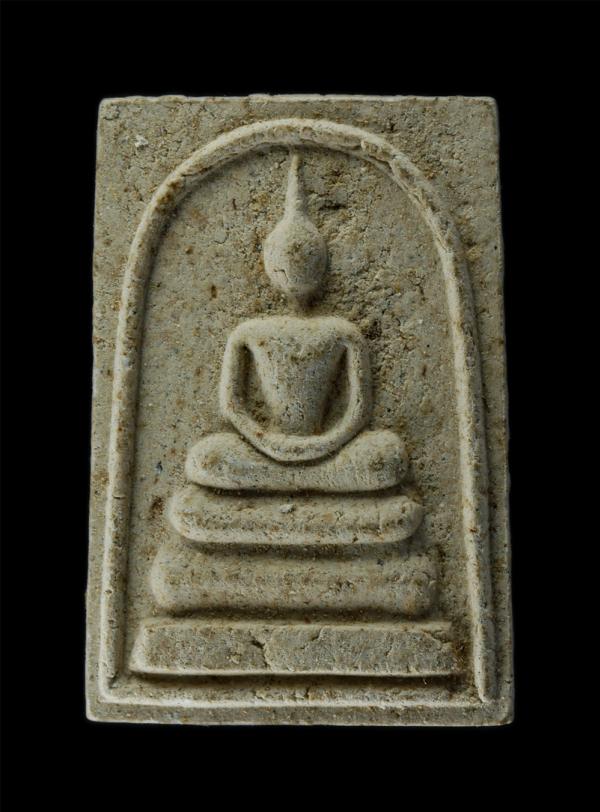 พระสมเด็จหลวงปู่บุญเลิศ อินทปัญโญ ปธ.๘(พระรัตนกวี) วัดเหนือ ต.เหล่าปอเเดง อ.เมือง จ.สกลนคร ปี2550 เนื้อผงพุทธคุณ ผงว่าน พระเก่าสวย [..] | https://kamulet.in.th