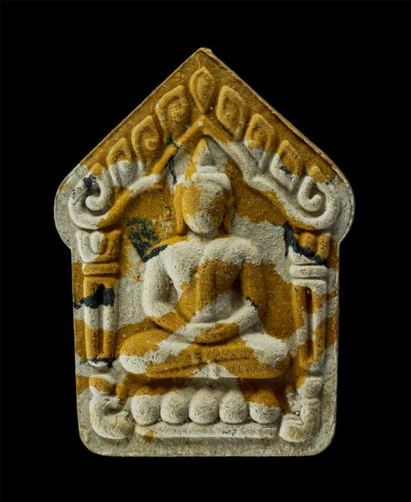 พระขุนแผนลายเสือใหญ่ ฝังตะกรุดทองแดง รุ่น ๑ พรายเงินพรายทอง ผงเก่าหลวงปู่ปัญญา ปัญญธโร วัดหนองผักหนาม จ.ชลบุรี ปี2560 เนื้อผงพุทธค [..] | https://kamulet.in.th