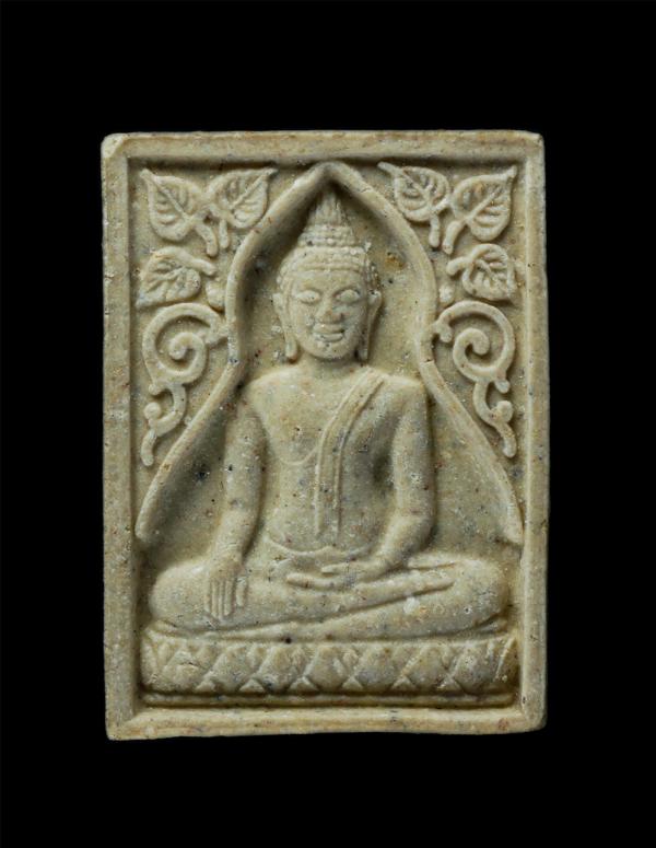 พระสมเด็จหลวงพ่อวัดอินทร์ พระประธานอุโบสถ รุ่นบูรณะอุโบสถ หลังสมเด็จพุฒาจารย์ โต พรหมรังสี รุ่น ๑ วัดอินทรวิหาร กรุงเทพฯ ปี2535 โด [..] | https://kamulet.in.th