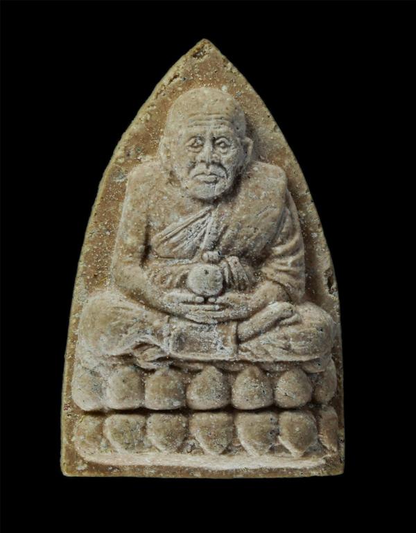 พระผง หลวงปู่ทวด โพธิจิต ปี2546 มูลนิธิโพธิจิตพุทธวงศ์ กรุงเทพ ฯ เนื้อผงพุทธคุณ ผงว่าน พระเก่าสวย มวลสารดี พิธีใหญ่ พระเกจิอาจารย์ [..] | https://kamulet.in.th