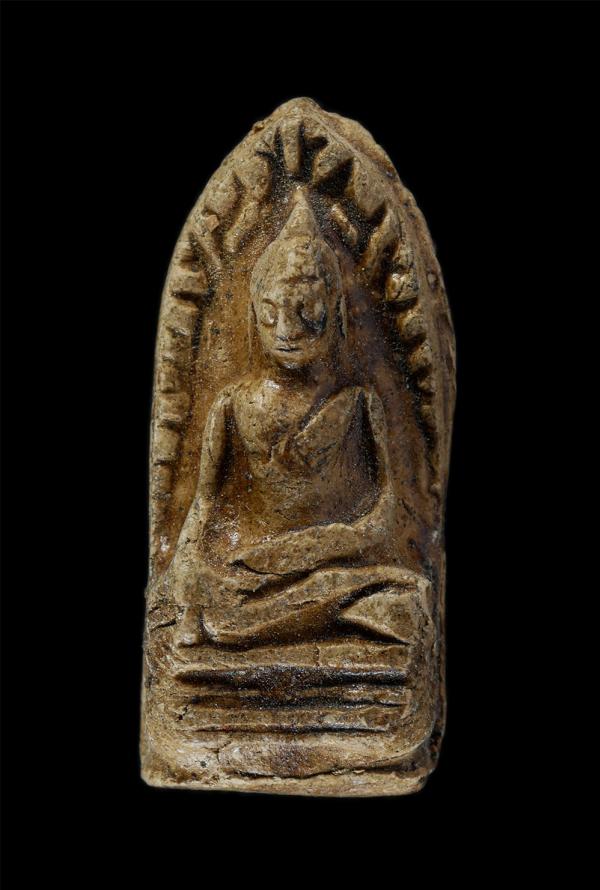 พระรอดลำพูน หลังยันต์  เนื้อว่าน ไม่ทราบที่ (kamulet.in.th) | https://kamulet.in.th