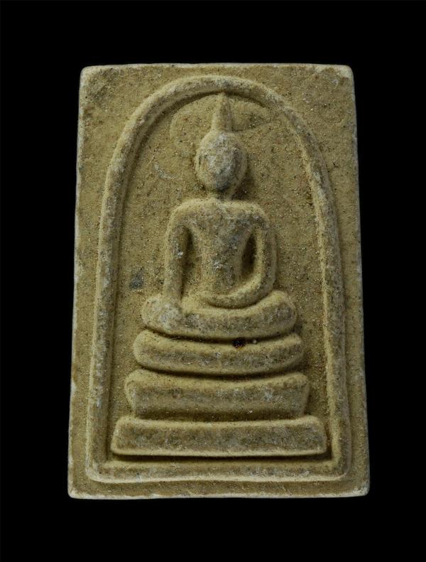 พระสมเด็จ หลวงพ่อดำ วัดคลองพุทรา จ.อยุธยา เนื้อผงพุทธคุณ ผงว่าน | https://kamulet.in.th