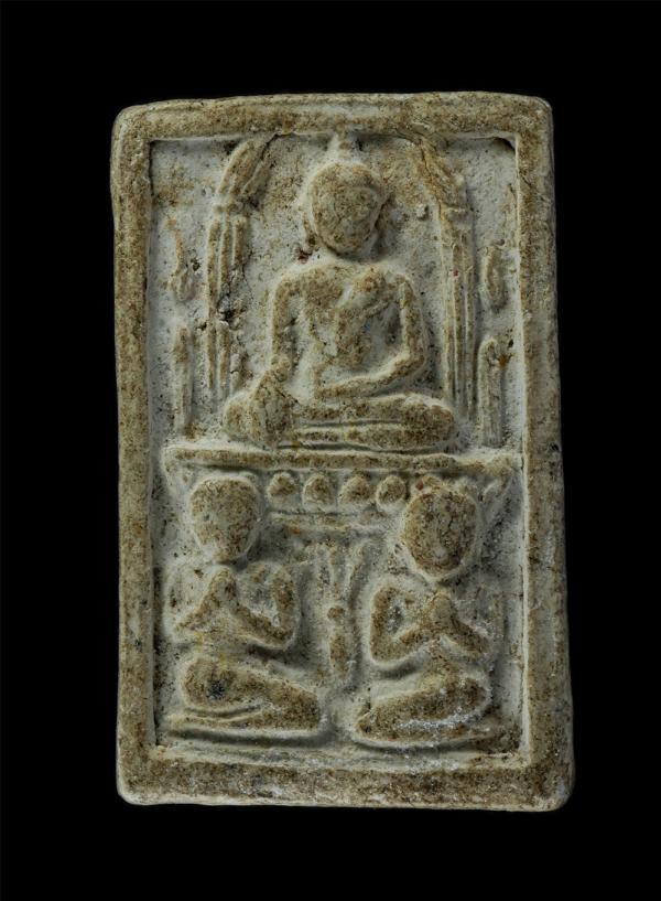 พระกรุวัดท้ายตลาด พิมพ์พระโมคคัลลาสารีบุตร เนื้อผงพุทธคุณ ผงว่าน | https://kamulet.in.th