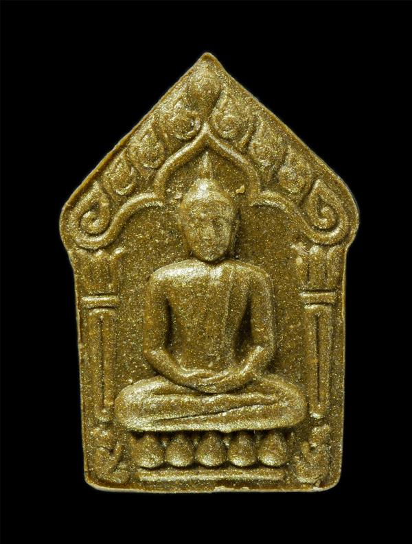 พระขุนแผนพรายกุมาร สีผึ้งเขียว หลวงพ่อรัตน์ อตฺตสาโร วัดป่าหวาย จ.ระยอง ปี2567 หลวงพ่อรัตน์ คือผู้สืบทอดพุทธาคม สายหลวงปู่ทิม วัดล [..] | https://kamulet.in.th