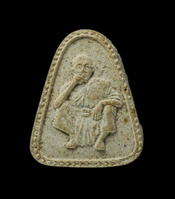 หลวงพ่อคูณ ปริสุทโธ หลังพญาครุฑ รุ่น พระเทพประทาน ปี2535 วัดบ้านไร่ อ.ด่านขุนทด จ.นครราชสีมา เนื้อผงพุทธคุณ ผงว่าน | https://kamulet.in.th