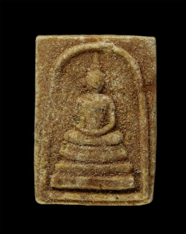 พระสมเด็จ เนื้อผงพุทธคุณ ผงว่าน พระเก่าสวย มวลสารดี ไม่ทราบที่ | https://kamulet.in.th